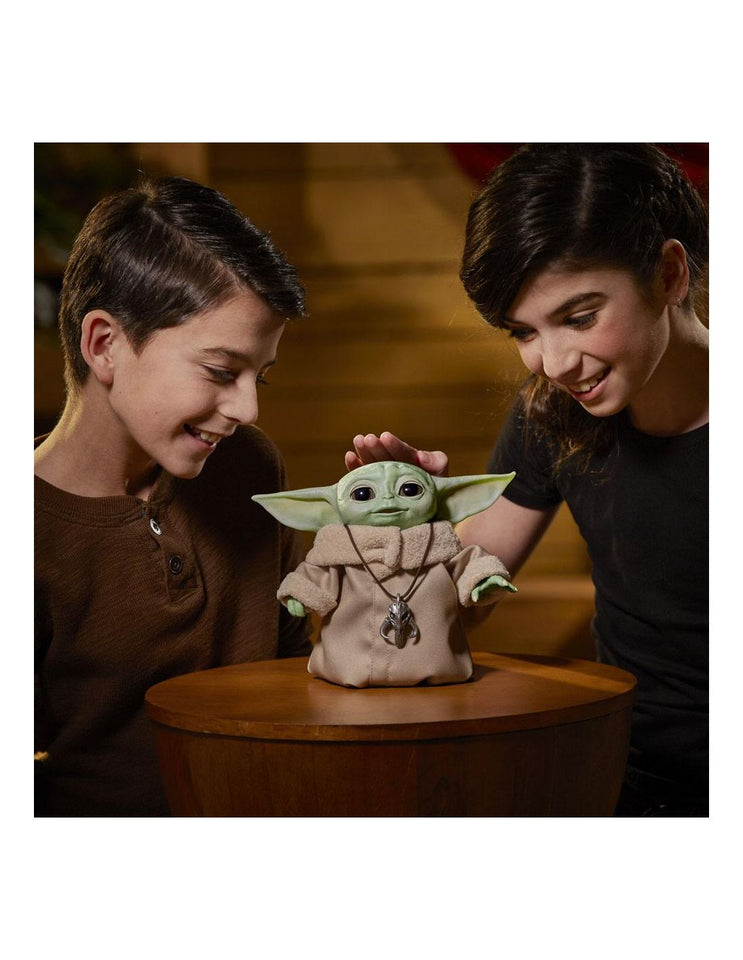 BABY YODA ANIMATRONIC